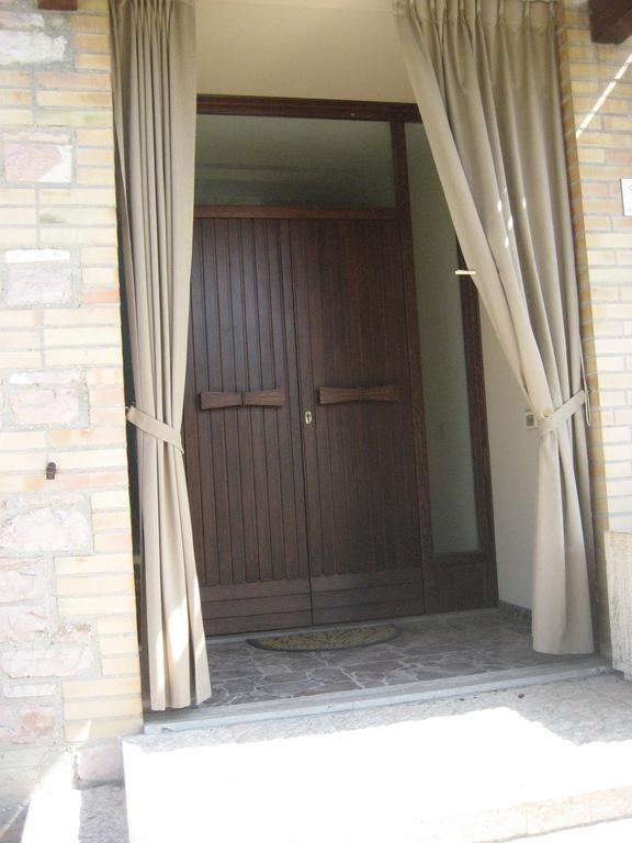 Assisana Affittacamere Santa Maria Degli Angeli  Oda fotoğraf